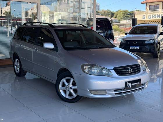 TOYOTA FIELDER 1.8 16V GASOLINA 4P AUTOMÁTICO TOYOTA FIELDER 1.8 16V GASOLINA 4P AUTOMÁTICO